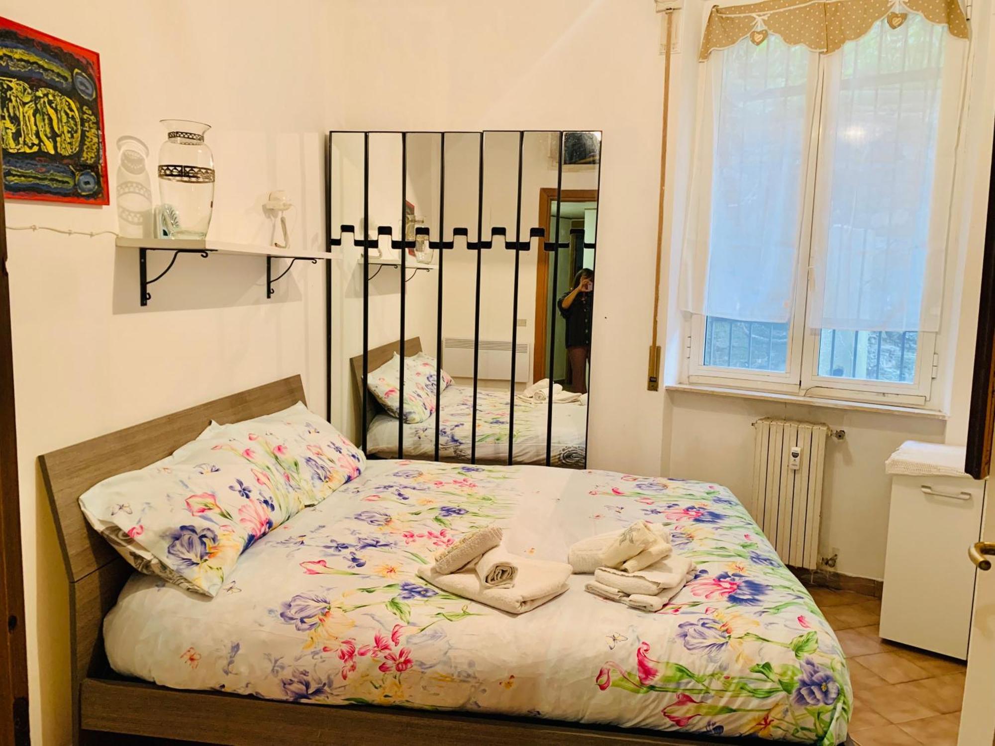 A Due Passi Dal Centro 2 Camere Matrimoniali Wifi 제노바 외부 사진